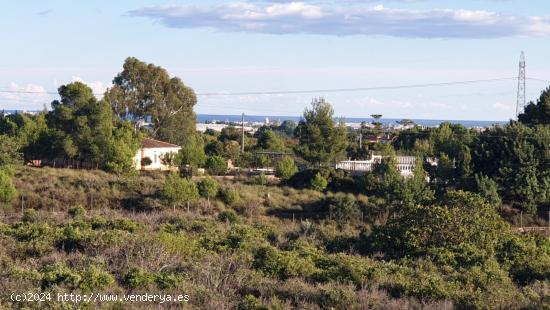 PARCELA URBANA PARA EDIFICAR EN URBANIZACIÓN LA FLORIDA DE NAQUERA - VALENCIA