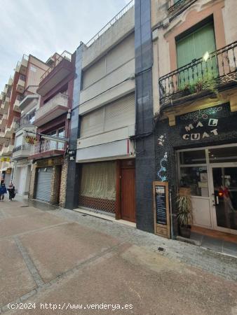 LOCAL COMERCIAL REFORMADO EN ALQUILER EN EL CENTRO DE CALELLA - BARCELONA