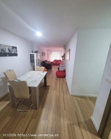 GENIAL APARTAMENTO DE 4 DORMITORIOS Y 3 BAÑOS, MUY CERCA DE PLAYA DEL CURA - TORREVIEJA - ALICANTE