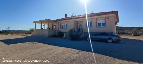 Se Vende en Caudete - ALBACETE