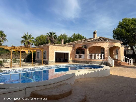  Villa en venta en Dolores (Alicante) 