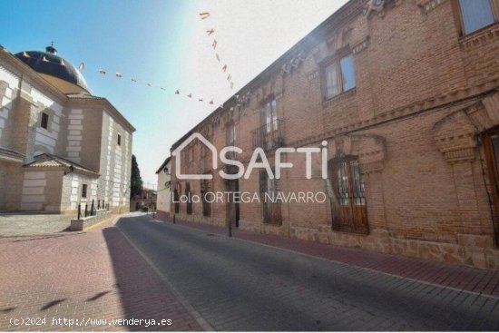 ATENCION INVERSORES, CASA RURAL EMBLEMÁTICA, CONSAGRADA PATRIMONIO ARTISTICO EN YUNCLER