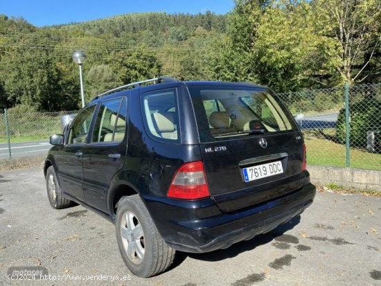  Mercedes Clase M ML Special Edition de 2004 con 176.426 Km por 11.500 EUR. en Vizcaya 