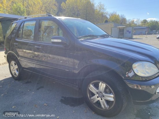 Mercedes Clase M ML Special Edition de 2004 con 176.426 Km por 11.500 EUR. en Vizcaya