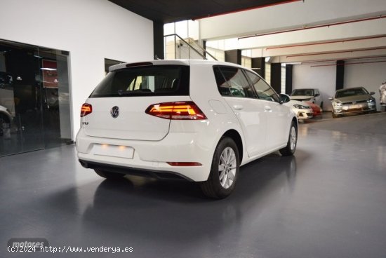 Volkswagen Golf Life 1.0 TSI 85kW (115CV) Variant de 2018 con 99.000 Km por 13.200 EUR. en Madrid