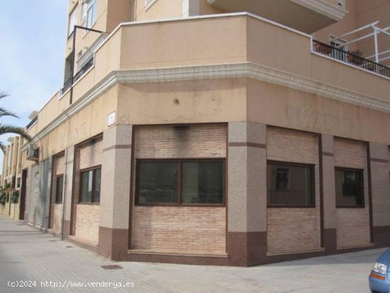  Local comercial con salida de humos, zona campo de fútbol - ALICANTE 