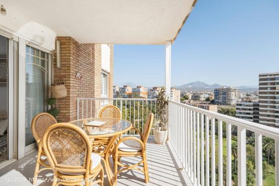 ESPECTACULAR APARTAMENTO EN VENTA EN LA PLAYA DE MUCHAVISTA!! - ALICANTE