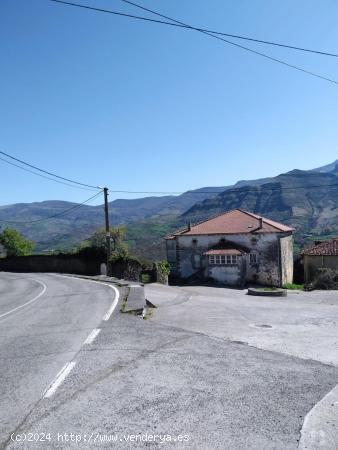 CASA DE PIEDRA EN SOBA - CANTABRIA