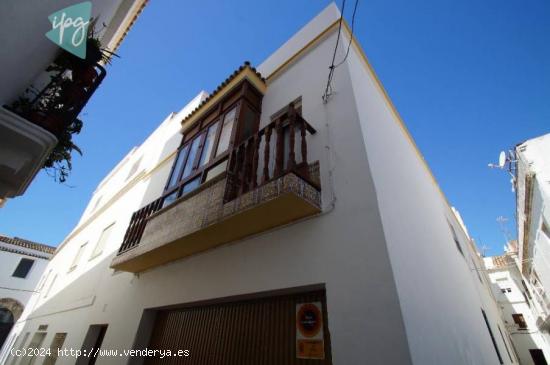 SE VENDE CASA EN CASCO HISTORICO DE TARIFA - CADIZ