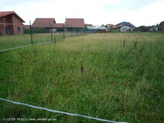 Se Vende en Barcena de Cicero - CANTABRIA