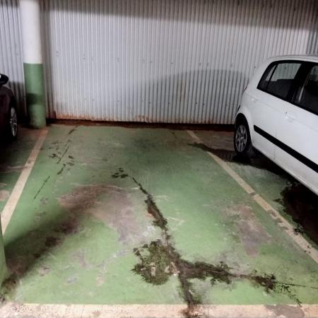 PLAZA DE PARKING EN CUATRO CAMINOS - CANTABRIA