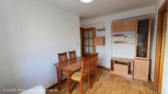 VIVIENDA DE DOS DORMITORIOS EN CARABANCHEL - MADRID