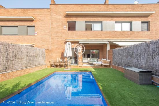  Casa Adosada en el Masnou con piscina en alquiler - BARCELONA 