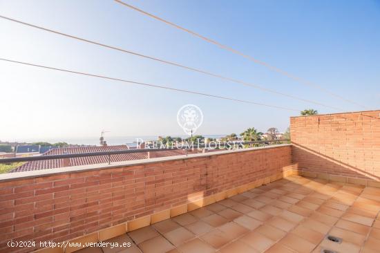 Casa Adosada en el Masnou con piscina en alquiler - BARCELONA