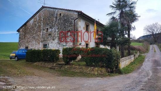 CASA DE PIEDRA CON AMPLIA PARCELA. ESCOBEDO DE VILLAFUFRE. - CANTABRIA