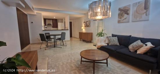  Apartamento de lujo en la urbanizacion cerrada con piscina y garaje!!! - ALICANTE 