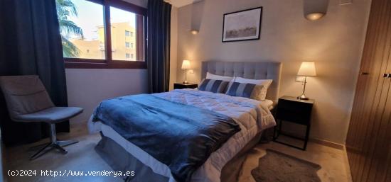 Apartamento de lujo en la urbanizacion cerrada con piscina y garaje!!! - ALICANTE