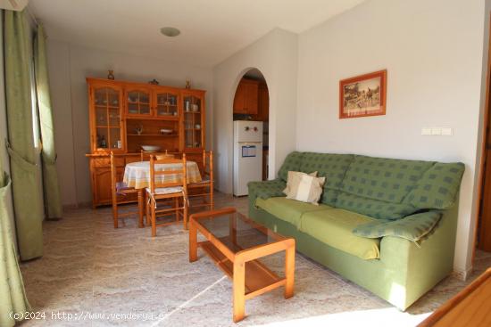  Apartamento de dos dormitorios en la Playa del Cura - ALICANTE 