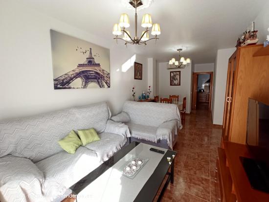  Piso en BALANEGRA, junto al mar de 3 dormitorios y 2 baños - ALMERIA 