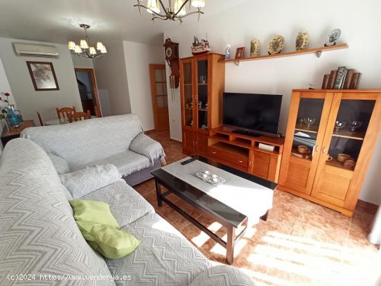 Piso en BALANEGRA, junto al mar de 3 dormitorios y 2 baños - ALMERIA