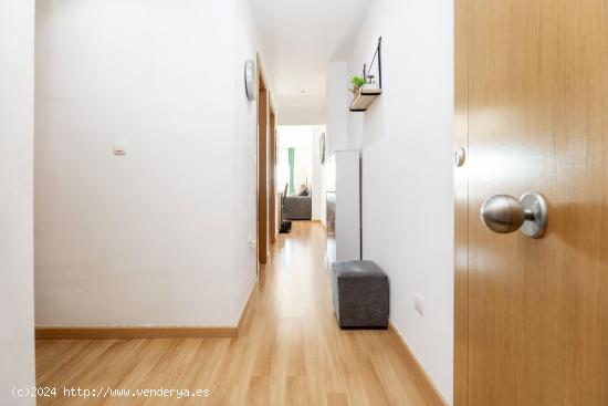 Venta de piso en Láchar (Granada) con 2 dorm. + cochera + trastero. - GRANADA