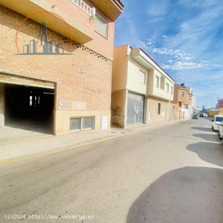  ¡Alquiler de Amplio Local Comercial en el Centro de Los Molinos Marfagones, Cartagena! - MURCIA 