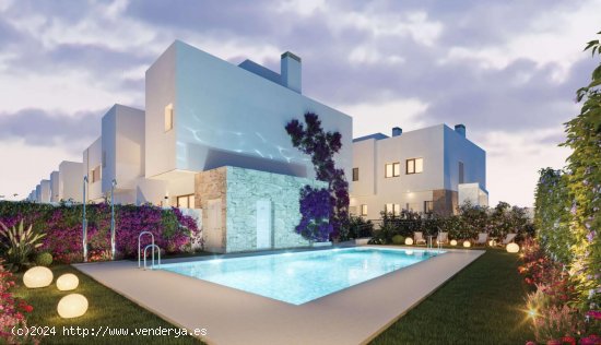  Villa en venta a estrenar en Málaga (Málaga) 