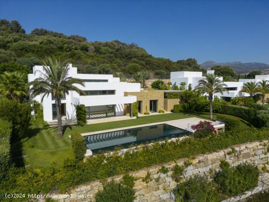  Villa en venta en Estepona (Málaga) 