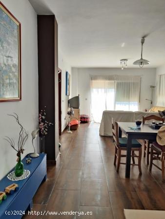 SE VENDE CHALET EN LA ZONA DE EL FARO DE PUNTA CARNERO - CADIZ