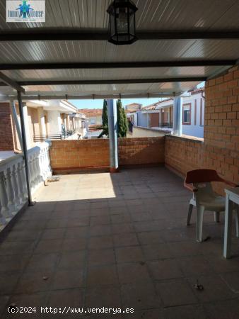 SE VENDE CHALET EN MADRIGUERAS - ALBACETE - ALBACETE