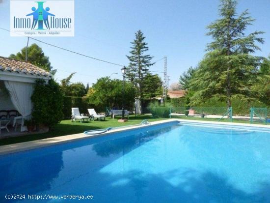 SE VENDE CHALET EN ALBACETE - CARRETERA JAEN - ALBACETE