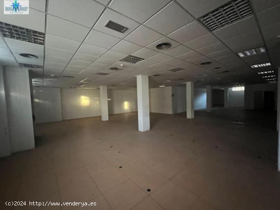 SE VENDE O ALQUILA LOCAL COMERCIAL ZONA IMAGINALIA - ALBACETE