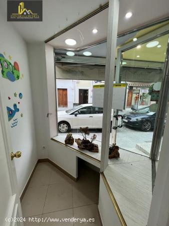 ESTUPENDO LOCAL COMERCIAL EN PLENO CENTRO - SEVILLA