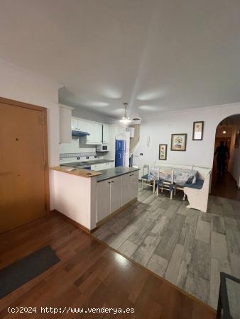 Venta de apartamento de 3 habitaciones un baño a 500 metros del mar - SANTA CRUZ DE TENERIFE