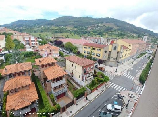 ATICO DUPLEX DE 140 M2 4 DORMITORIOS 2 BAÑOS Y GRAN TERRAZA CON VISTAS PANORÁMICAS. NARANCO OVIEDO