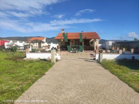 Finca rustica de 1000 metros con casa - CACERES