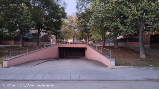 Plaza de aparcamiento en venta  en Santa Coloma de Farners - Girona