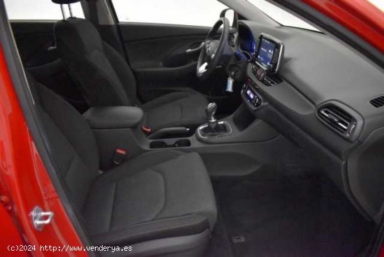 Hyundai i30 ( 1.5 DPI Klass SLX 110 )  - Mairena de Aljarafe