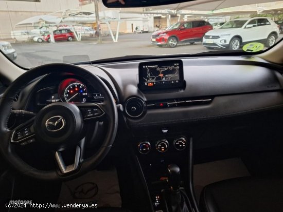 Mazda CX-3 2.0  ZENITH AUT.  5P de 2019 con 35.012 Km por 20.500 EUR. en Pontevedra