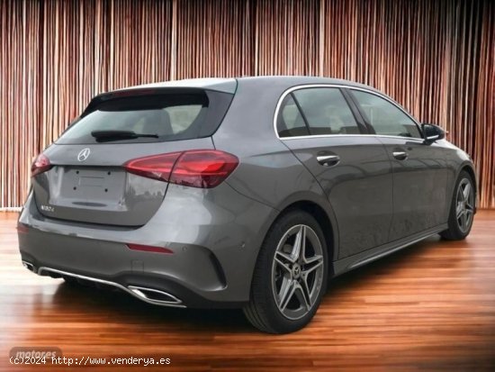 Mercedes Clase A A 180 d de 2023 por 36.652 EUR. en Madrid