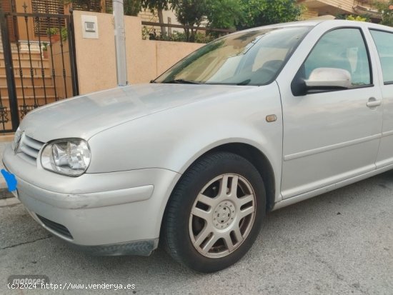 Volkswagen Golf 1.9TDI HIGHLINE 4ºgeneracion de 1999 con 330.851 Km por 3.200 EUR. en Valencia