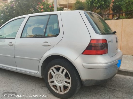 Volkswagen Golf 1.9TDI HIGHLINE 4ºgeneracion de 1999 con 330.851 Km por 3.200 EUR. en Valencia