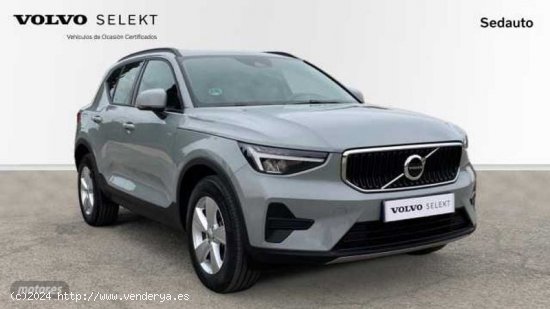 Volvo XC40 XC40 Essential, T2 Automatica Microhibrido, Gasolina de 2024 con 9.651 Km por 34.400 EUR.