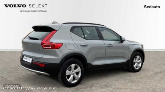 Volvo XC40 XC40 Essential, T2 Automatica Microhibrido, Gasolina de 2024 con 9.651 Km por 34.400 EUR.