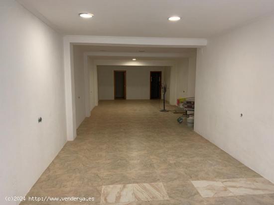  Local comercial en Calle Reina Victoria - ALICANTE 