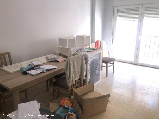  BONITO APARTAMENTO EN VENTA EN ADRA - ALMERIA 