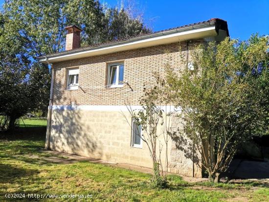 Casa independiente con parcela urbana - CANTABRIA