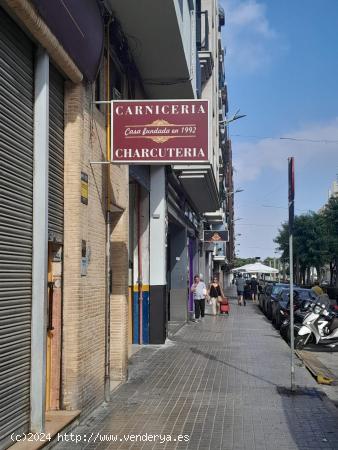  ESTUPENDO TRASPASO EN AVENIDA GREGORIO GEA - VALENCIA 