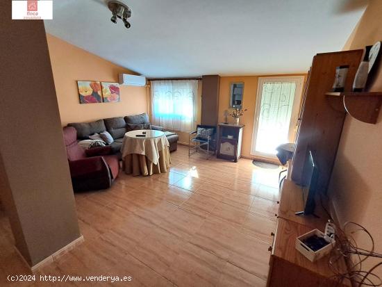 MONTIJO, CENTRO, ALQUILER APARTAMENTO CON ASCENSOR,  CLIMATIZADO Y AMPLIA TERRAZA - BADAJOZ