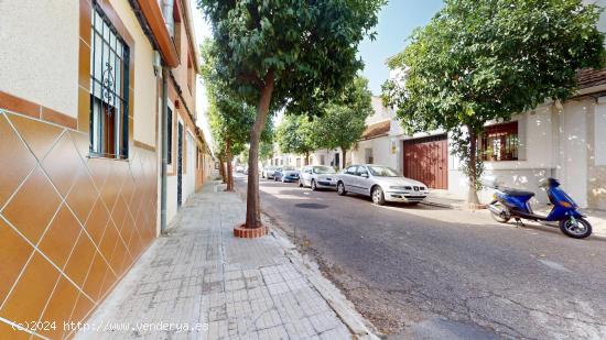 ¡EXCLUSIVIDAD! CASA EN ZONA ALTA DEL CAMPO DE LA VERDAD - CORDOBA